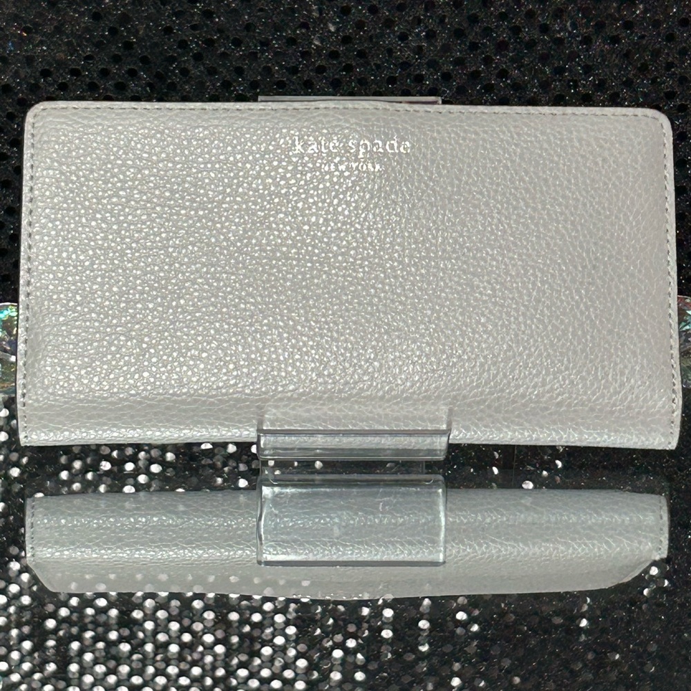 Kate Spade New York Gray Leather Wallet Approx. 7 x 3.5 - Picture 1 of 12